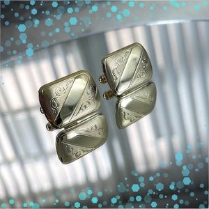 💕Beautiful Vintage Gold Tone Cufflinks💕